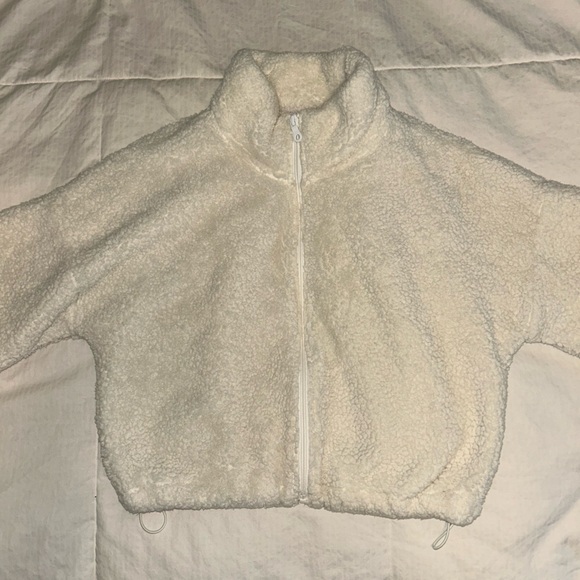 Aerie OFFLINE Fluffy Sherpa Cropped Full Zip Sweatshirt - Picture 4 of 8